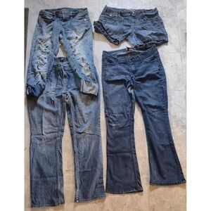 Women's Distressed Denim Jeans Lot Size 13–14‎ a.n.a Candie's Boundaries Grunge